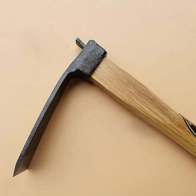 Kana Hoe 217 Japanese Garden Tool - Hand Hoe/Sickle is Perfect for Weeding and Cultivating. The Blade Edge is Very Sharp. (Beige-009)