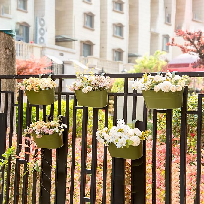 3 Pack Metal Hanging Flower Pots for Railing Fence，Outdoor Balcony Rail Planter with Detachable Hooks Drainage Holes for Deck Garden Home Decor Green