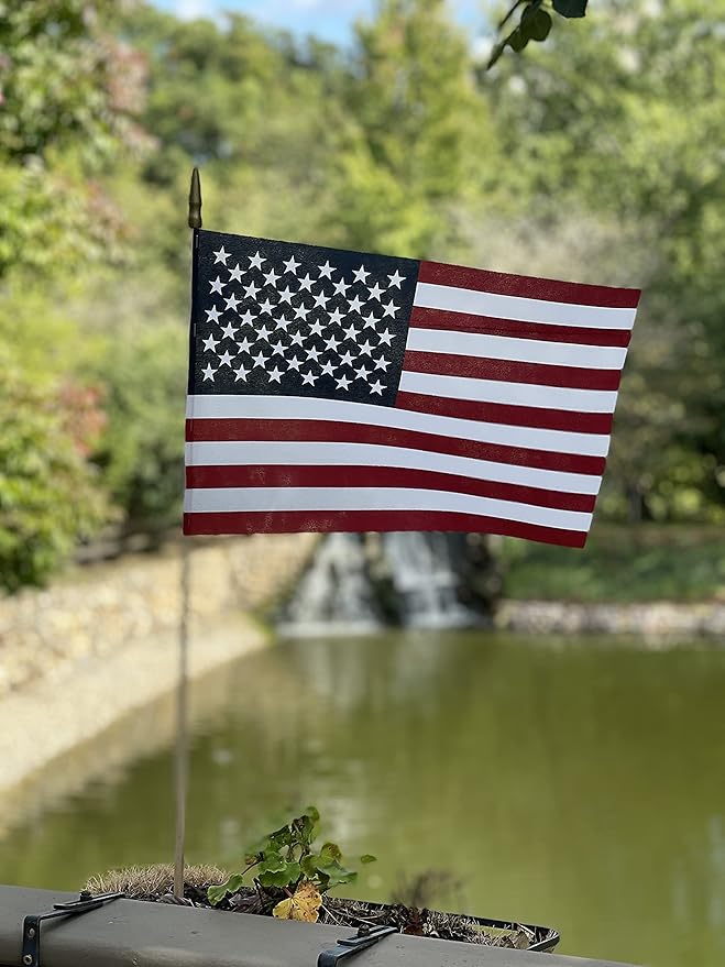 American Flags on Stick - Handheld Spearhead US Flag for 4th of July, Memorial Day Event Decorations - Patriotic Decor for Indoors & Yard - Wooden Stick, Cotton Fabric - (8"x12" - 12 Pack)