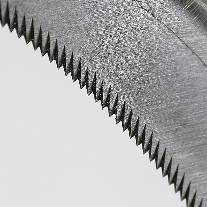 KAKURI Japanese Weeding Sickle Garden Tool 4.7" [Serrated Blade] Made in Japan, Garden Hand Weeder for Weed Removal, Razor Sharp Japanese Stainless Steel Blade