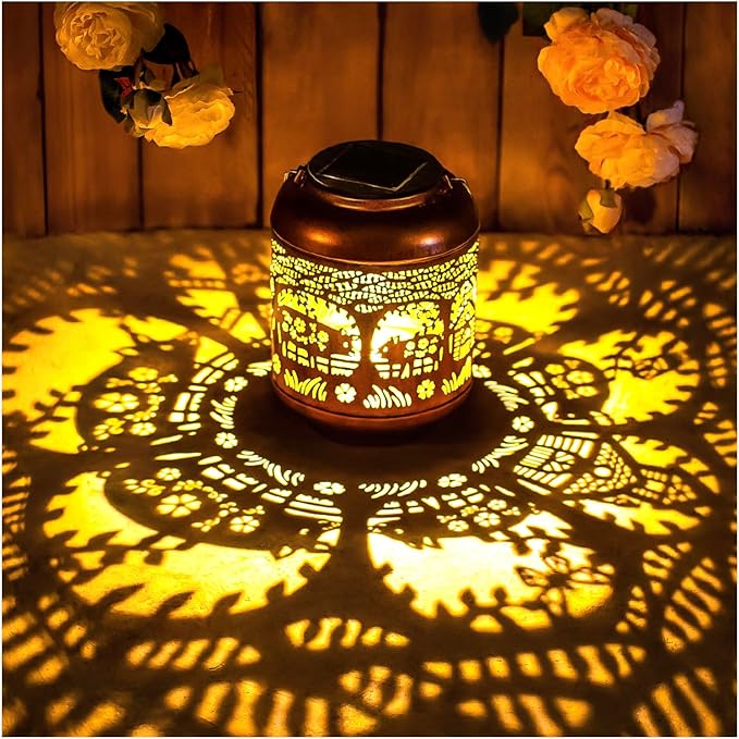 2 Pack Pig Solar Lanterns Outdoor Waterproof Hanging Solar Lights Pig Gifts for Women Men Mom Metal Decorative LED Outdoor Lanterns for Patio, Lawn, Landscape, Garden Decor, Yard Decorations