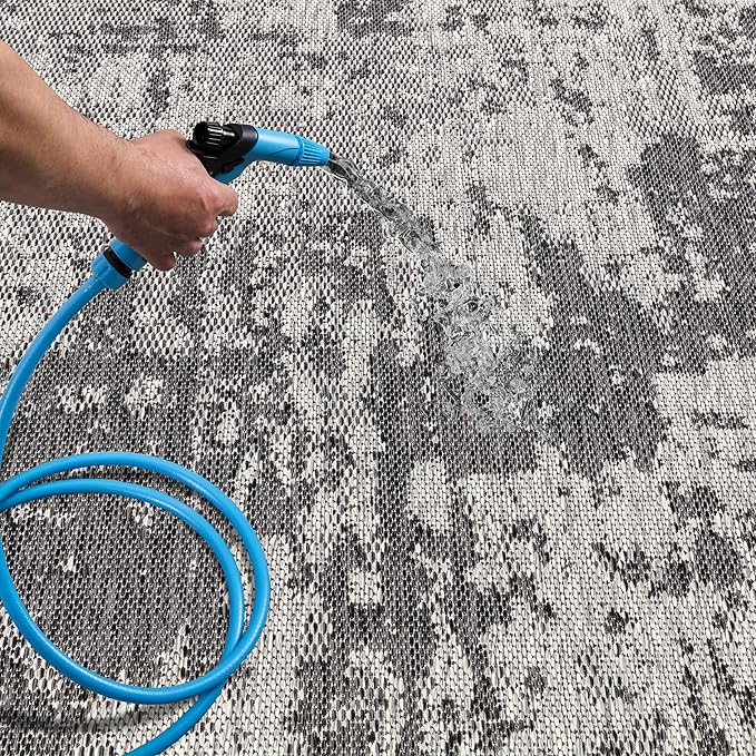 Keen Home Design Terrace Outdoor Round Rug - 5ft Round Washable Indoor/Outdoor Rug for Patio, Kitchen, Balcony, Beach, Garden, Deck and Porch, Size: 5'3" Round